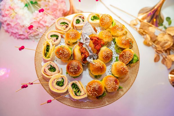 Revolutionizing Café Ordering: Innovative Tech Solutions for a Seamless Experience